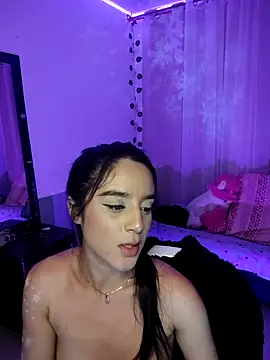 Snapshot of tamara_vald chatting on 30, 11, 2025 tamara vald online show from 30, 11, 2025