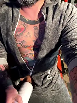 Snapshot of marcotatuatooo chatting on 9, 1, 2026 marcotatuatooo online show from 9, 1, 2026