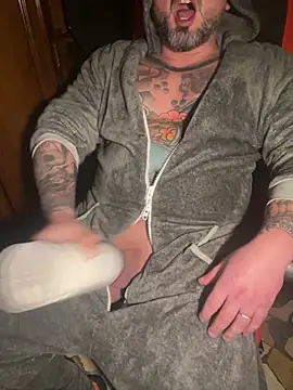 Snapshot of marcotatuatooo chatting on 15, 1, 2026 marcotatuatooo online show from 15, 1, 2026