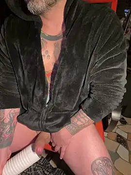 Snapshot of marcotatuatooo chatting on 17, 1, 2026 marcotatuatooo online show from 17, 1, 2026