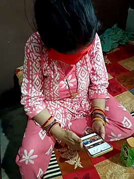 Hot  bhabhi 99 online show from 4, 10, 2025