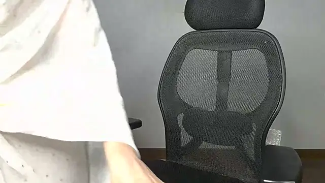 mooonlightbaby online show from 22, 4, 2026