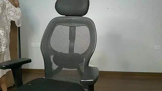 mooonlightbaby online show from 26, 4, 2026