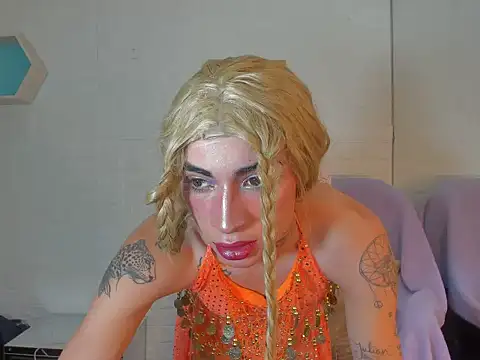 Mila Leon online show from 17, 10, 2025