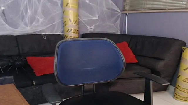 Kuregari xs online show from 2, 11, 2025