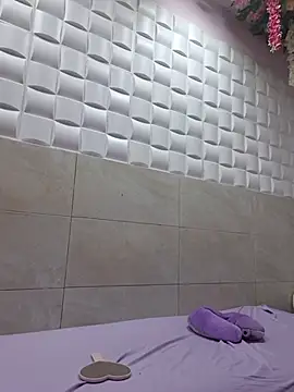 EmmaValencia  online show from 11, 2, 2026