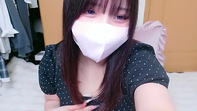 YUKINA 00 online show from 11, 6, 2026