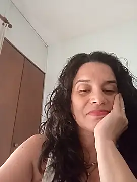 MoritaSalvaj online show from 5, 10, 2025