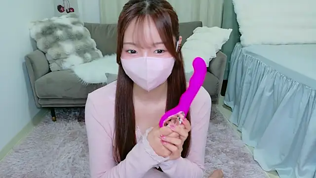 Seira  nn online show from 12, 11, 2025