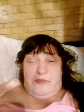 Apeesynka55211 online show from 5, 1, 2026