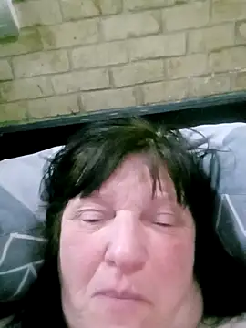 Apeesynka55211 online show from 22, 4, 2026