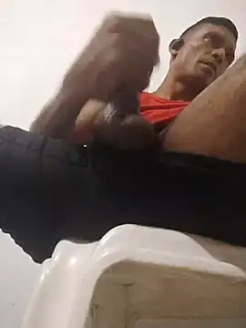 Snapshot of exotico2323 chatting on 3, 11, 2025 exotico2323 online show from 3, 11, 2025