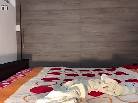 strongManLatino online show from 24, 4, 2026