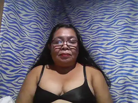 Snapshot of cris_tita chatting on 11, 6, 2026 cris tita online show from 11, 6, 2026