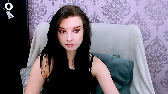 Snapshot of DominantLuna chatting on 18, 2, 2026 DominantLuna online show from 18, 2, 2026