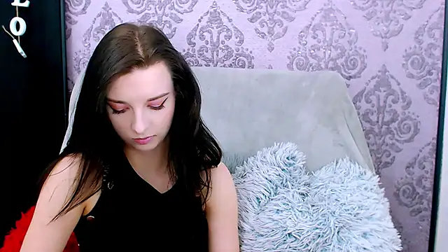 Snapshot of DominantLuna chatting on 23, 2, 2026 DominantLuna online show from 23, 2, 2026