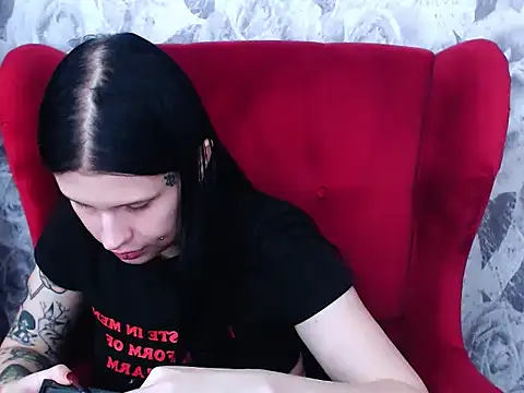 Snapshot of VenomDoll chatting on 7, 11, 2025 VenomDoll online show from 7, 11, 2025