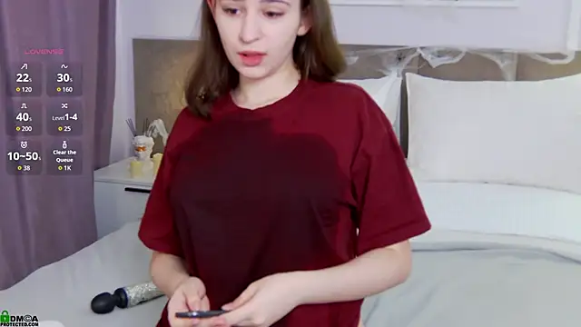 Snapshot of AnnaNoir chatting on 27, 10, 2025 AnnaNoir online show from 27, 10, 2025