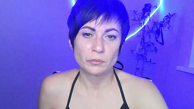 Snapshot of Ashley_Brookss chatting on 7, 11, 2025 Ashley Brookss online show from 7, 11, 2025