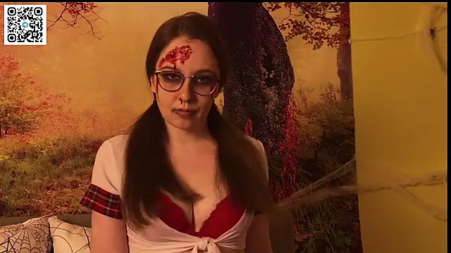 Snapshot of JennyVego chatting on 23, 10, 2025 JennyVego online show from 23, 10, 2025