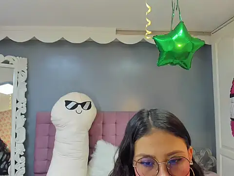 Snapshot of lola_cook chatting on 2, 10, 2025 lola cook online show from 2, 10, 2025