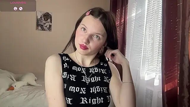 JanellHousen online show from 7, 6, 2026