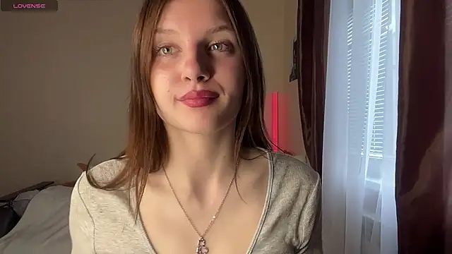JanellHousen online show from 25, 6, 2026