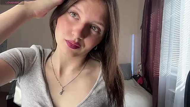 JanellHousen online show from 11, 7, 2026