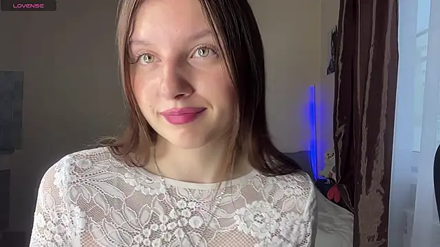 JanellHousen online show from 12, 7, 2026