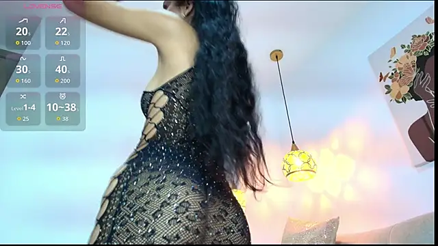 Snapshot of Samara_Smith04 chatting on 7, 10, 2025 Samara Smith04 online show from 7, 10, 2025