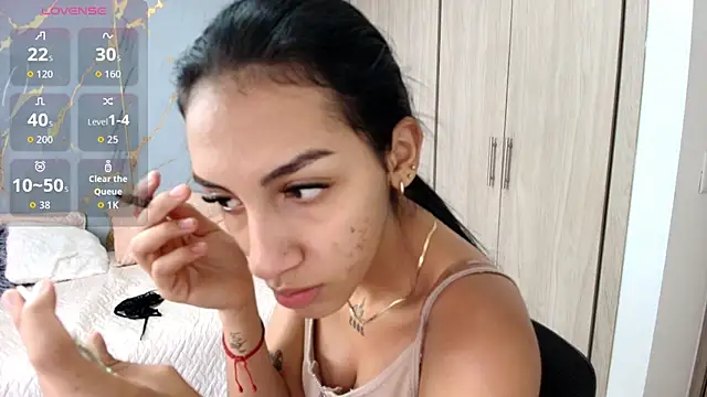 Snapshot of Samara_Smith04 chatting on 4, 12, 2025 Samara Smith04 online show from 4, 12, 2025