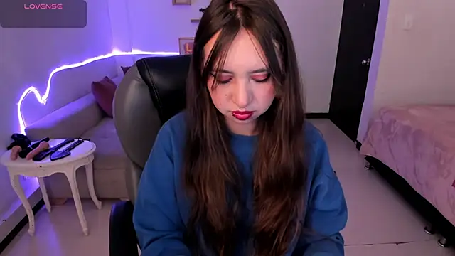 Scarlett  Cooper   online show from 3, 11, 2025