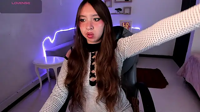 Scarlett  Cooper   online show from 6, 11, 2025