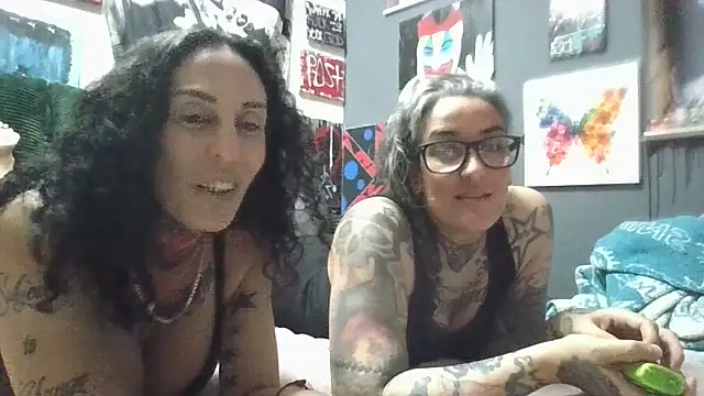 inkdhollow1 online show from 1, 8, 2026