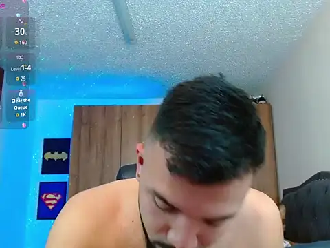 mathewv  online show from 5, 12, 2025