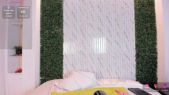 VenusCooper online show from 21, 4, 2026