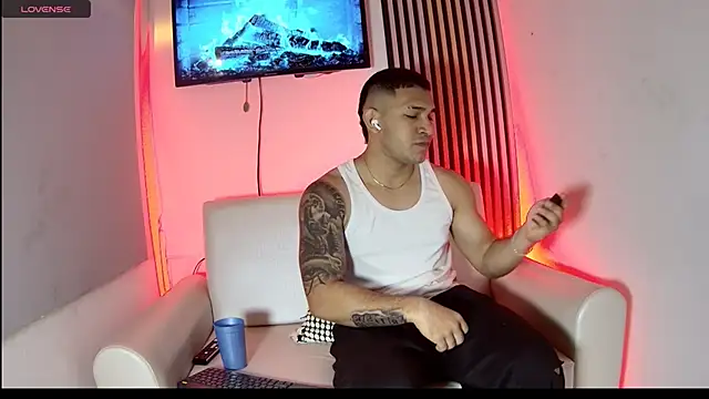 venedic bull online show from 12, 11, 2025