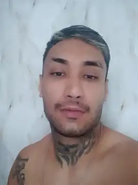 Snapshot of favelaboy10 chatting on 22, 12, 2025 favelaboy10 online show from 22, 12, 2025