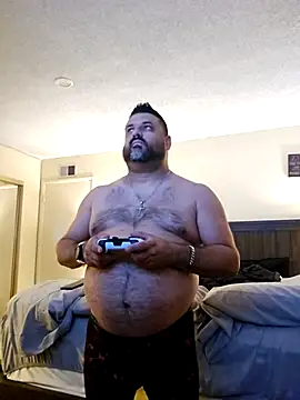 Snapshot of Roddog18 chatting on 27, 11, 2025 Roddog18 online show from 27, 11, 2025