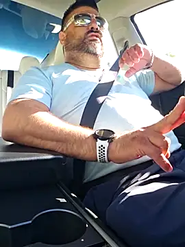 Roddog18 online show from 22, 4, 2026