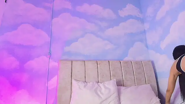 Nikolbrice online show from 21, 4, 2026