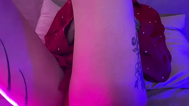 AlmaryKim online show from 25, 4, 2026