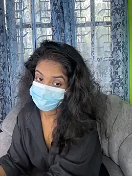 Snapshot of SukiyamaAsia chatting on 23, 10, 2025 SukiyamaAsia online show from 23, 10, 2025