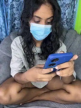 Snapshot of SukiyamaAsia chatting on 30, 11, 2025 SukiyamaAsia online show from 30, 11, 2025