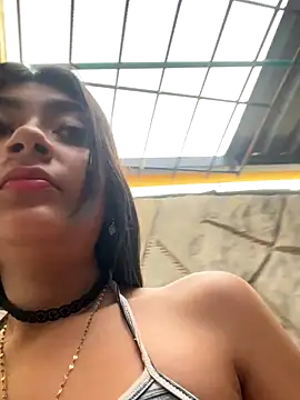 Sweed-virgin-pussy online show from 3, 11, 2025