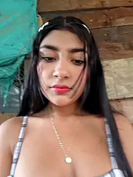 Sweed-virgin-pussy online show from 21, 3, 2026