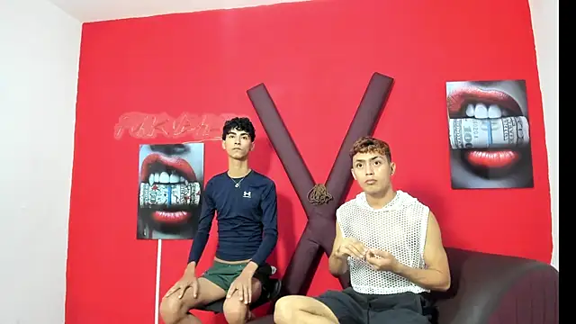 VERY HOT GUYS online show from 2, 4, 2026