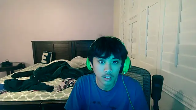 youngasianboy2007 online show from 26, 4, 2026