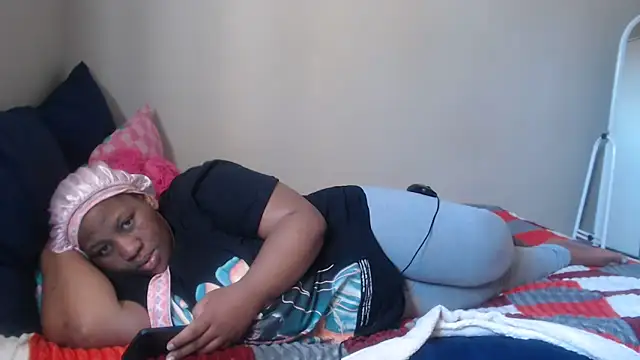 PIXIEBITCHXXX26 online show from 29, 4, 2026