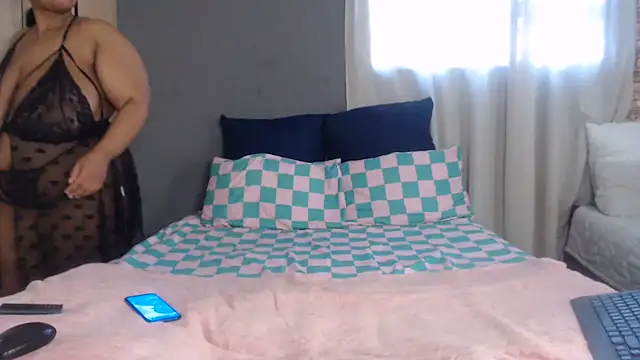 PIXIEBITCHXXX26 online show from 5, 7, 2026